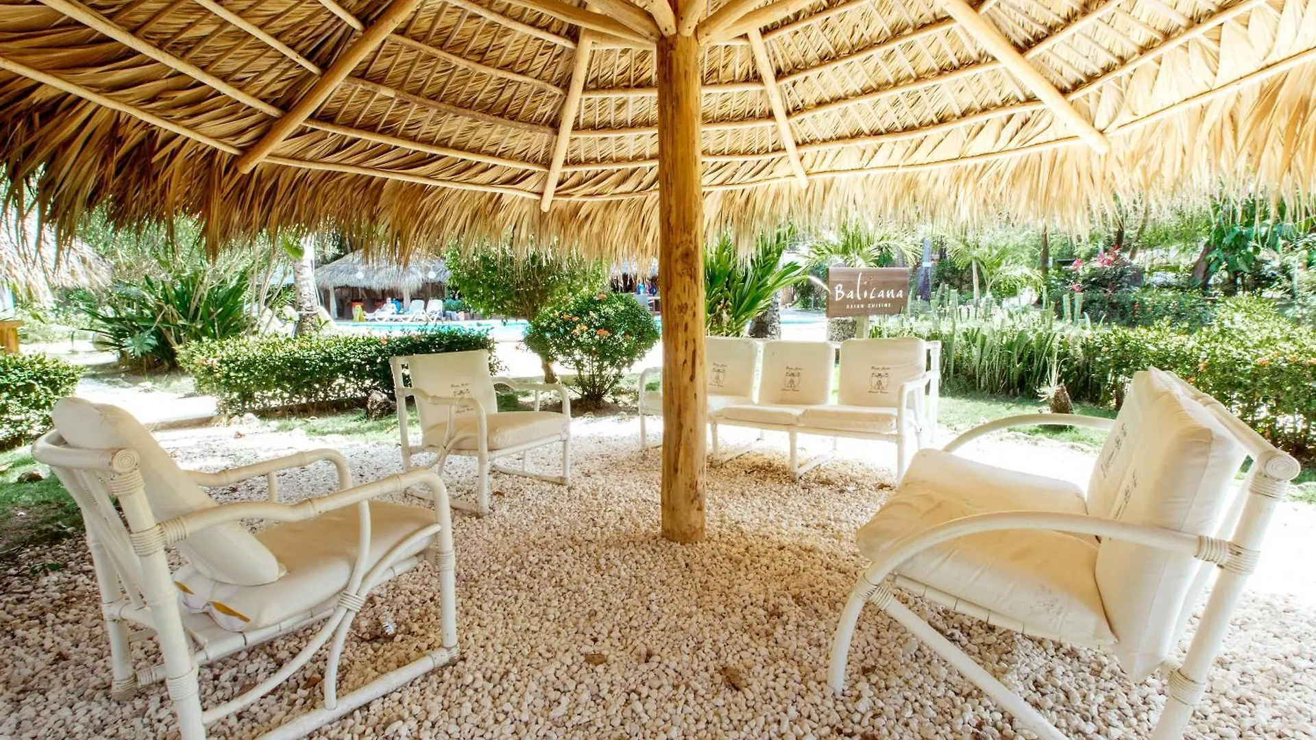 Ducassi Suites Punta Cana Hotel