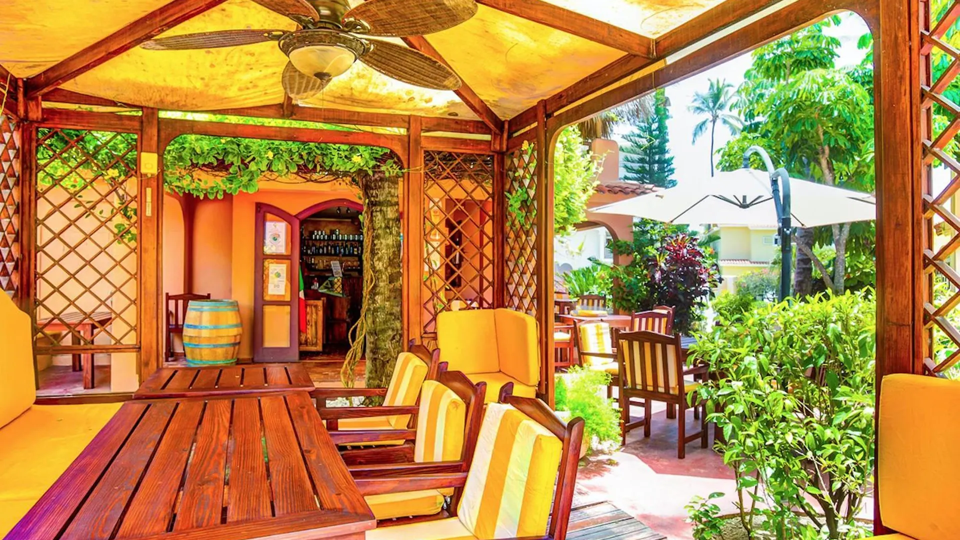 Hotel Ducassi Suites Punta Cana